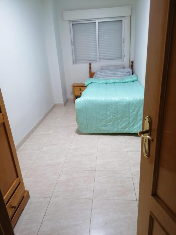 Habitacion Individual En Гранада Екстериор снимка