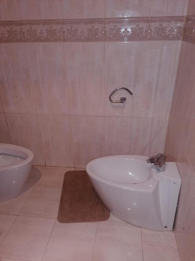 Habitacion Individual En Гранада Екстериор снимка
